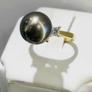 Tahitian Pearl Solitaire Ring with Two Diamonds Squares